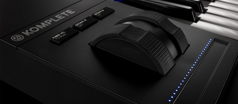 Фото MIDI-клавиатура Native Instruments Komplete Kontrol S49 Mk2