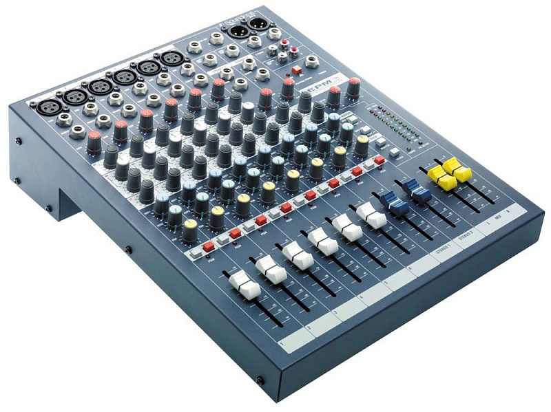 Фото SOUNDCRAFT EPM6