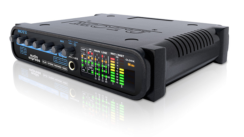 Фото MOTU Audio Express
