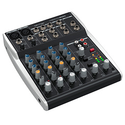 Микшерный пульт Behringer Xenyx 802S
