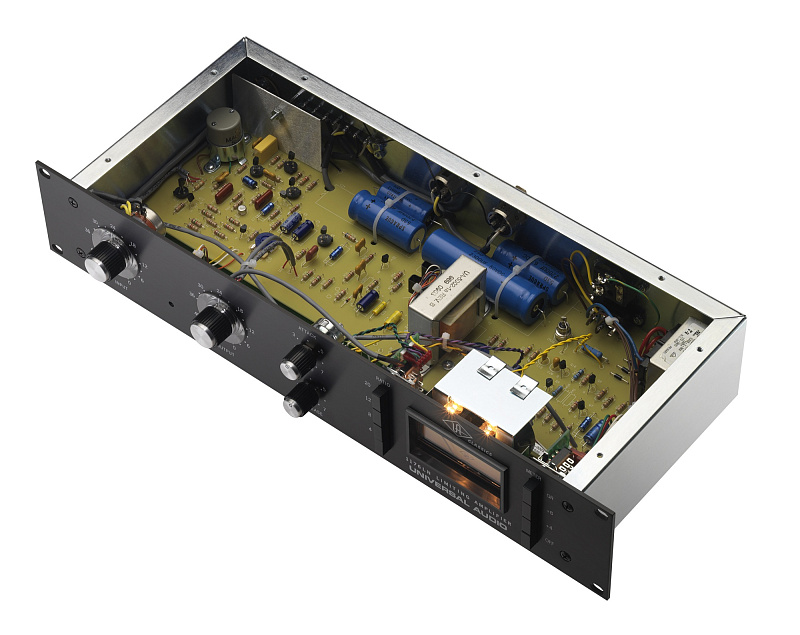 Фото Universal Audio 1176LN