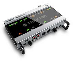 Аудиоинтерфейс Native Instruments Traktor Scratch A10